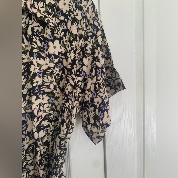 H&M Tie Belt Dress - Picture 3 of 5